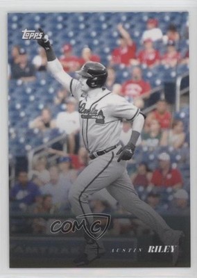 2022 Topps Black & White Background Color 40/49 Austin Riley #75 1u4
