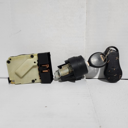 ๐ฅ 2002-2004 Jeep Liberty Key + Ignition Cylinder + Start Switch OEM - Picture 2 of 2