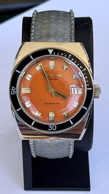 Wyler Peak Aquarama Diver Automatic Steel Bezel Bakelite Rare NOS 1970