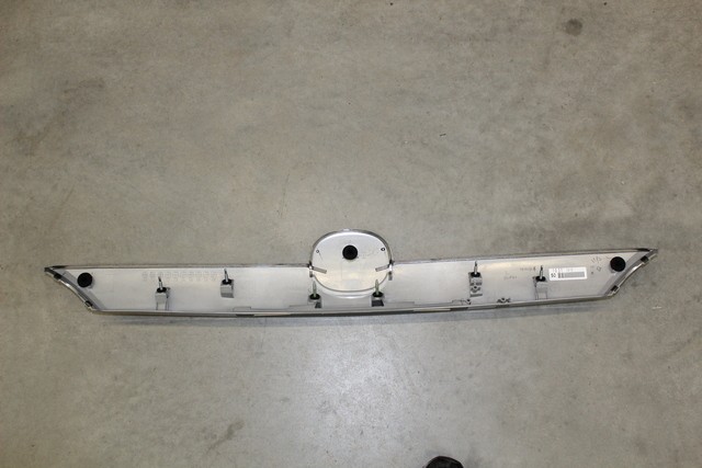 Genuine Mazda Garnish Lift Gate C51350810F50 / C513-50-810f-50 OEM