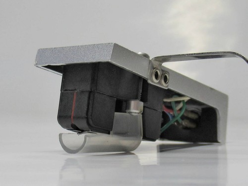 Fidelity Research FR-1 MK3 MC Cartridge in Good Condition w / Stylus Cover Shell - 第 1/10 張圖片
