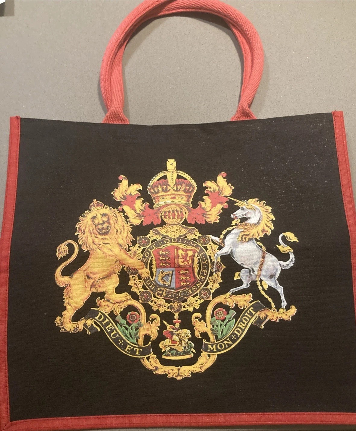 Queen Elizabeth 2013 Windsor Castle Royal Collection Tote Bag