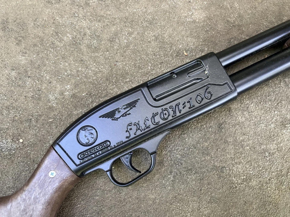 全新 Kids Police Falcon 160 泵猎枪 32 英寸长压铸步枪 * 西班牙制造 — 第 3/4 张图片