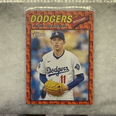 Roki Sasaki Dodgers 2026 Topps Heritage 23/77 Orange Border  7s #36