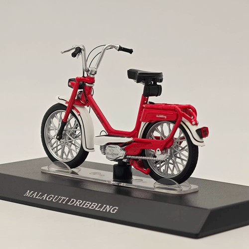 DIECAST 1/18 SCOOTER MODEL MALAGUTI DRIBBLING Models Collection - Picture 3 of 9