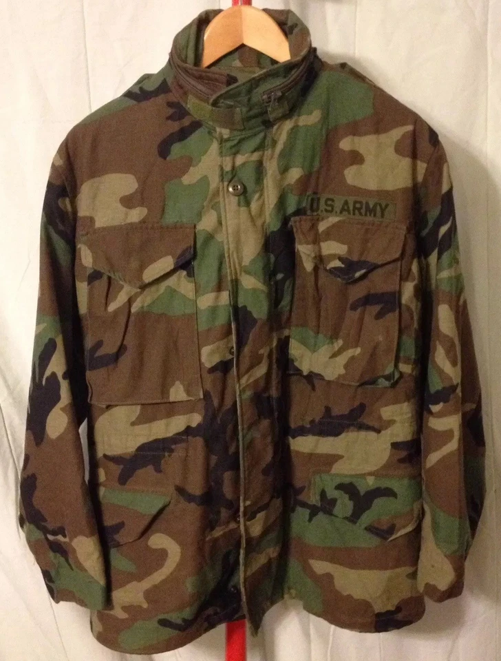 Vintage Cold Weather Woodland Camo Outfit. Coat, Pants, Hat. Size Small To Med. - Image 2 of 4