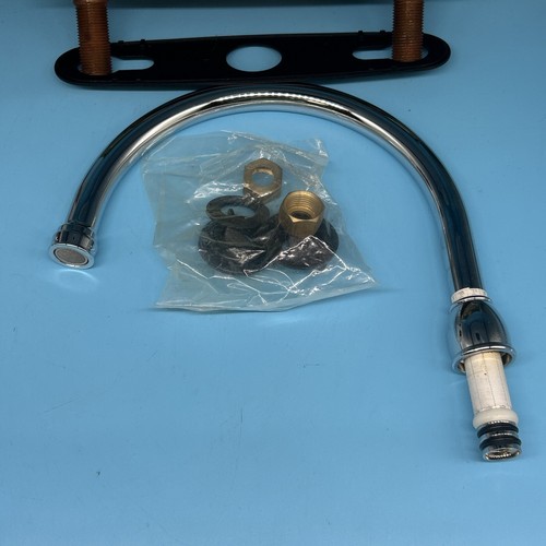 Huntington Brass HB3110 W/o Side Spray Chrine Citidel Sink Faucet - Picture 9 of 10