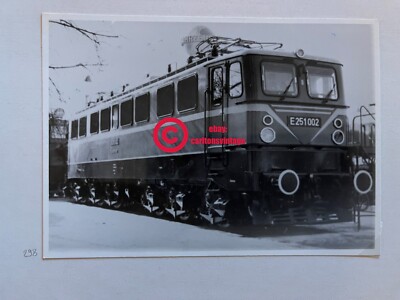 E-Lok E 251002 Leipziger Messe I Historisches Eisenbahn Foto