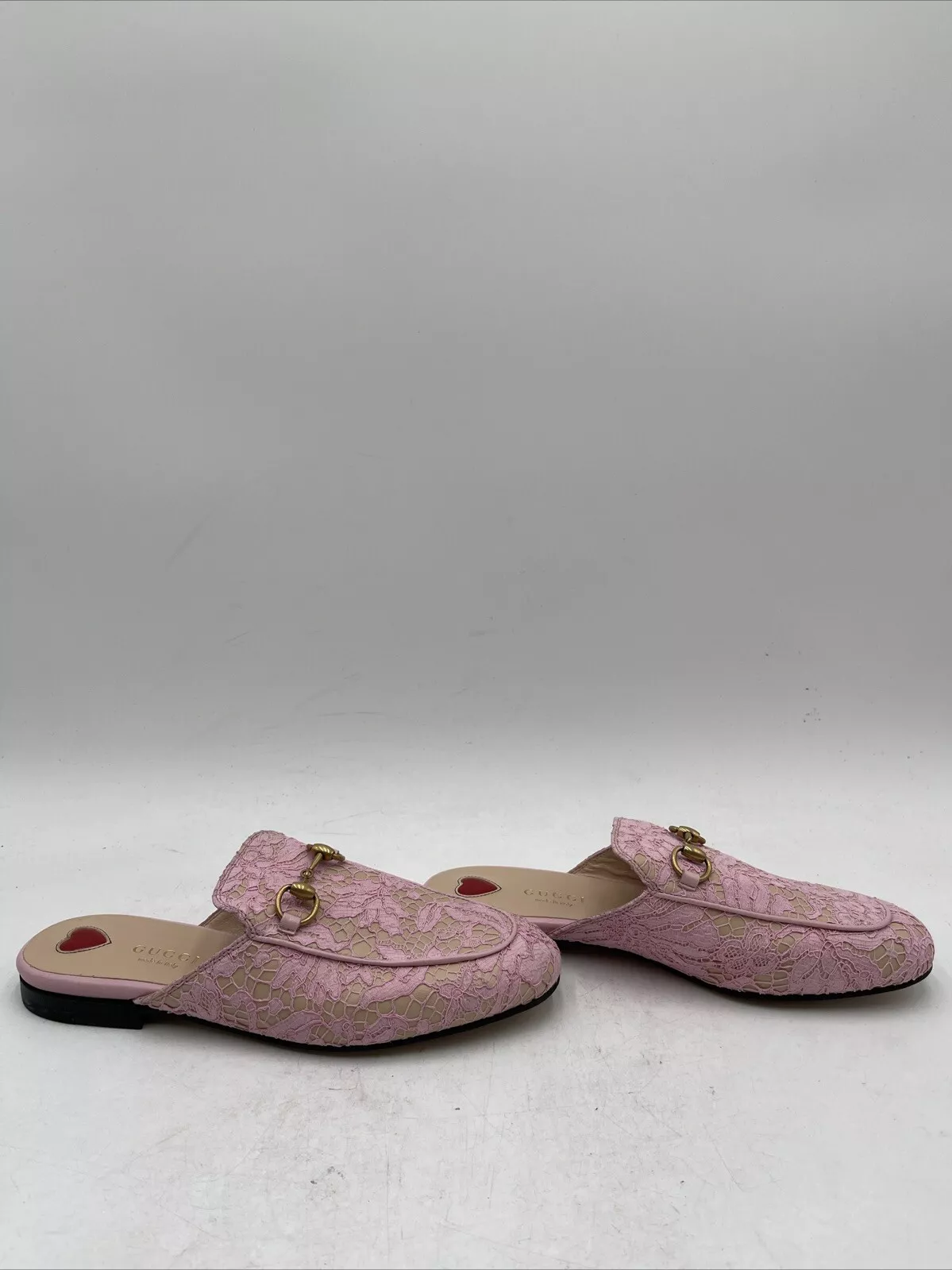 Mocassin plat Gucci Princetown Horsebit cuir dentelle rose mulet taille 36
