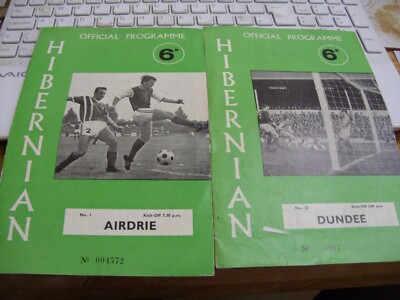 Hibernian Fußballprogramme - 2 in Total-Versus Dundee/Airdrie 1970/71-Pokalspiel