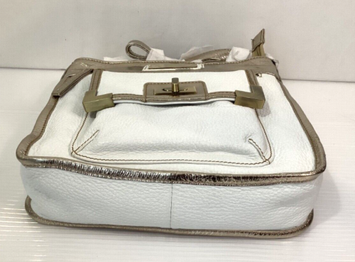 Bolso Bandolera Americana Sharif Cuero Color Blanco/Dorado con Bolsa Antipolvo - Imagen 6 de 9
