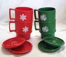 4 Tupperware Stackable Christmas Coffee Cups Mugs w Coasters Red and Green Vtg