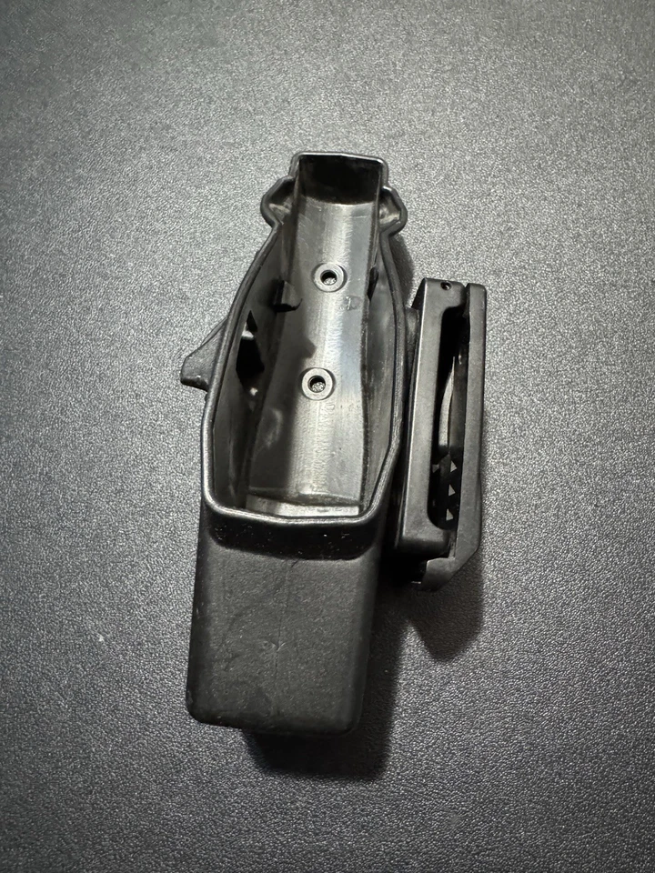 Mano izquierda - Funda Taser Blackhawk CQC X26P militar de EE. UU. P/N - 2100497 Foto 4 de 4