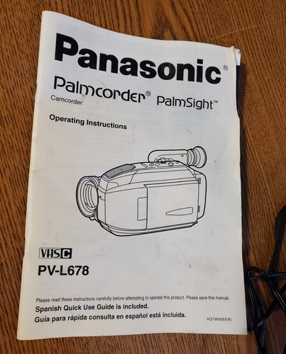 Panasonic PV-L678D Palmsight VHS-C Analog Camera Camcorder Palmcorder Bundle - Picture 7 of 17