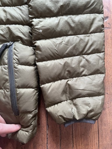 Patagonia Down Puffer Jacket Boys XL Green *FLAWS - Picture 5 of 9