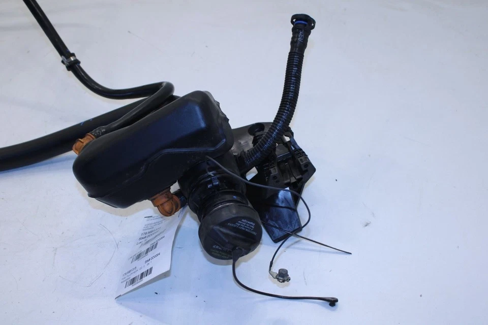 Tubo de manguera de cuello de llenado de combustible 12-15 Mercedes-Benz ML350 3,5 L 166-470-04-20-64 Foto 2 de 4