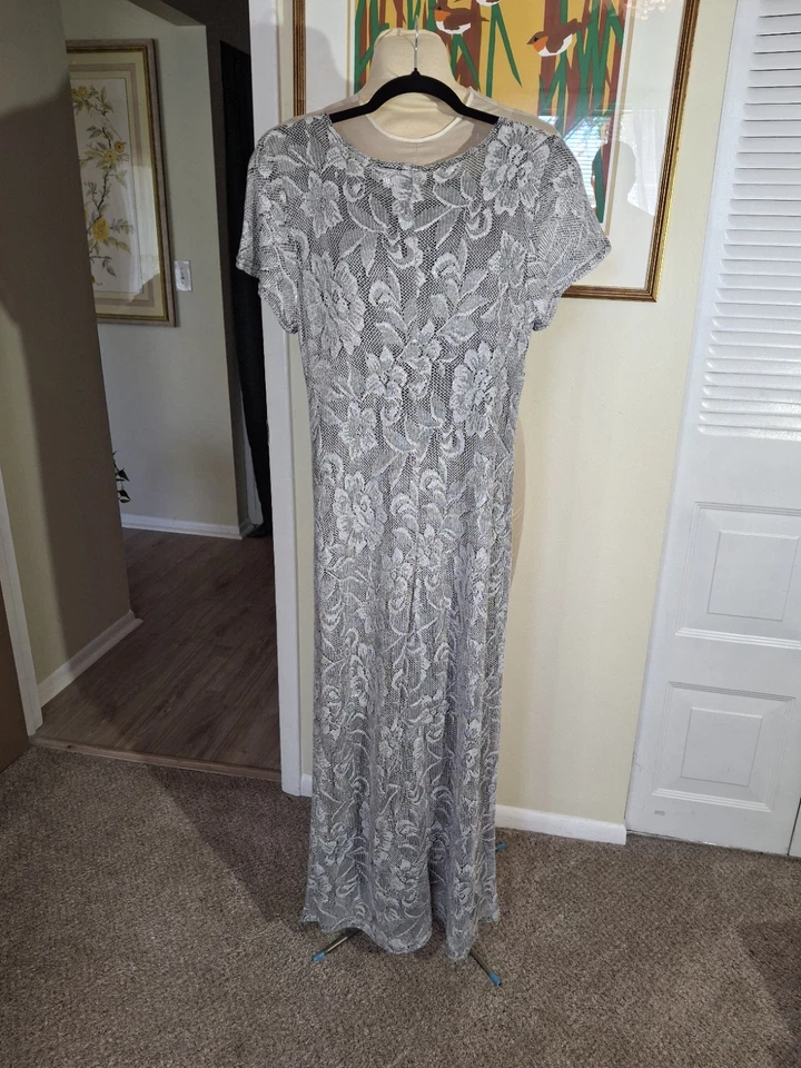 Maxi Vestido Vintage AGB Talla 8 Plateado Encaje Forrado Byer California EE. UU. Foto 3 de 4