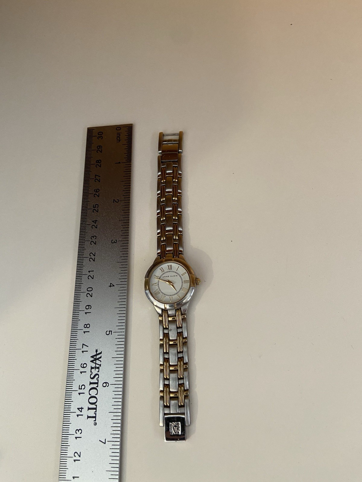 Anne Klein AK2014 y121e Gold Ladies Dress Watch N… - image 3