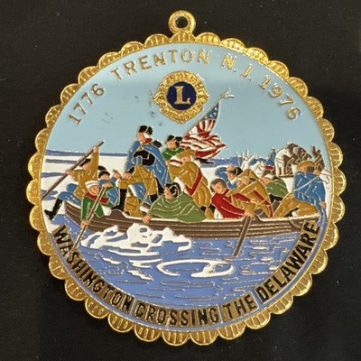New Jersey Ornament 1976 Lions  Washington Crossing the Delaware  Vintage Enamel