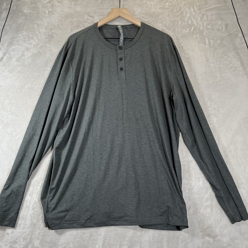 Vuori Shirt Adult 2XL Gray Henley Long Sleeve Ease Performance Mens V194