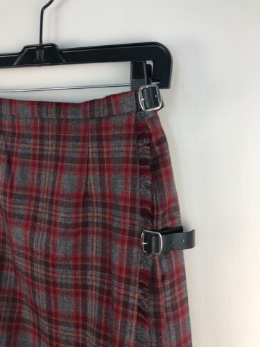 Laura Ashley 100% Wool Plaid Skirt Red/Gray Size US 4 Kilt Wrap Frayed Edges - Picture 2 of 11