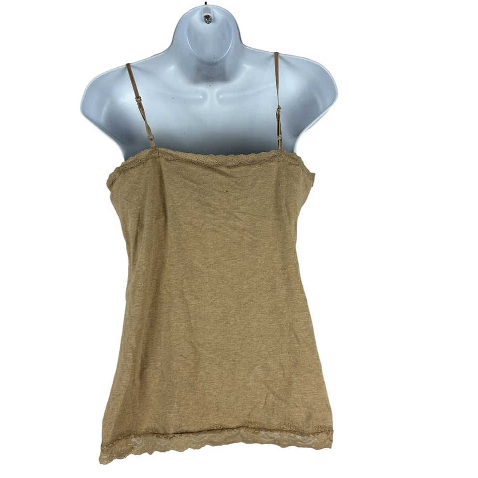 Top cami Sonoma Life + Style beige con ribete de encaje para mujer talla M Foto 2 de 4