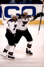 PF52 2001 Original Photo PAVOL DEMITRA ST LOUIS BLUES ICE HOCKEY RIGHT WING NHL