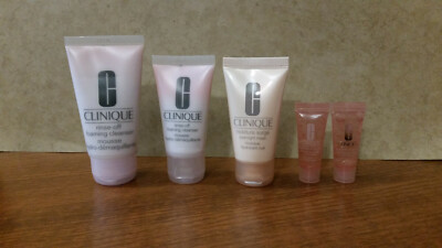 Clinique 5 Piece Set - Moisture Surge Mask, Foaming Cleanser, Moisture Surge Eye