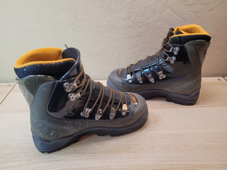 Botas de montanhismo Asolo AFS 103 tamanho 6.5 fibra coposita fabricadas na Itália - Imagem 4 de 4