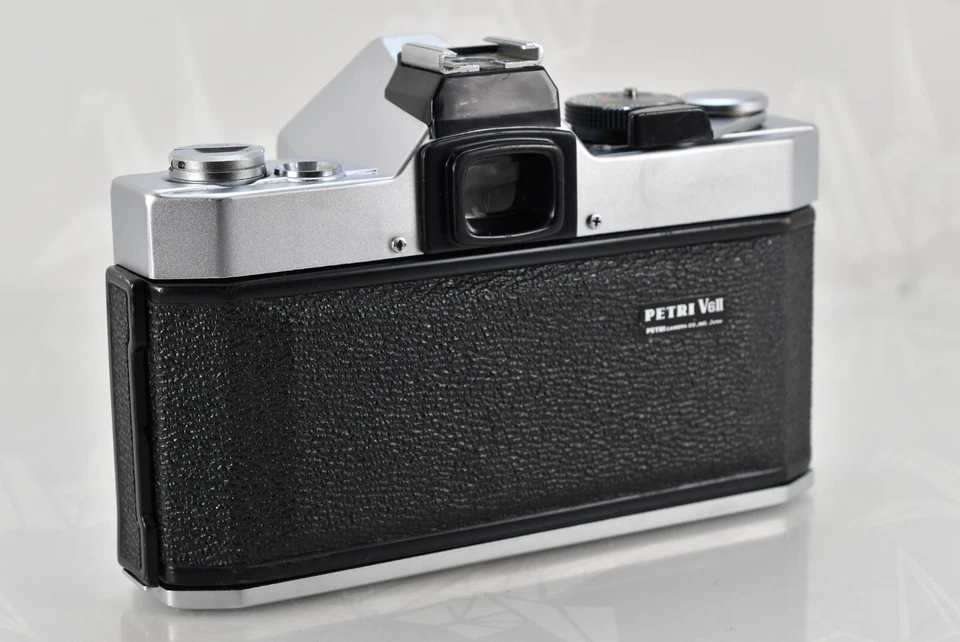 🌸[Casi COMO NUEVA] Cámara fotográfica Petri V6 II SLR 35 mm C.C automática 55 mm F1,8 de Japón Foto 4 de 4