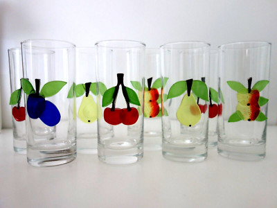 8 Seltene Wassergläser Saft Longdrink Becher Obst Dekor in 3D Vintage