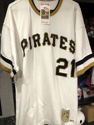 Mitchell & Ness 1971 Pittsburgh Pirates Roberto Clemente Jersey Size 2XL