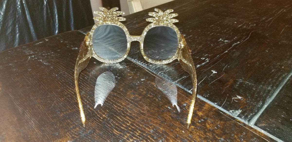 RARE SUMMER GUCCI HOLLYWOOD FOREVER OVERSIZED GOLD CRYSTAL