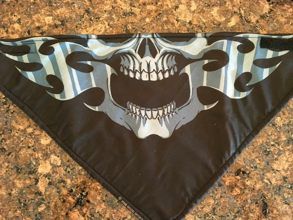 Bandana de motociclista forrada de vellón máscara calavera negra y azul Foto 3 de 4