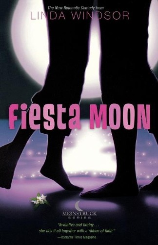 Fiesta Moon by Linda Windsor - 9780785260639