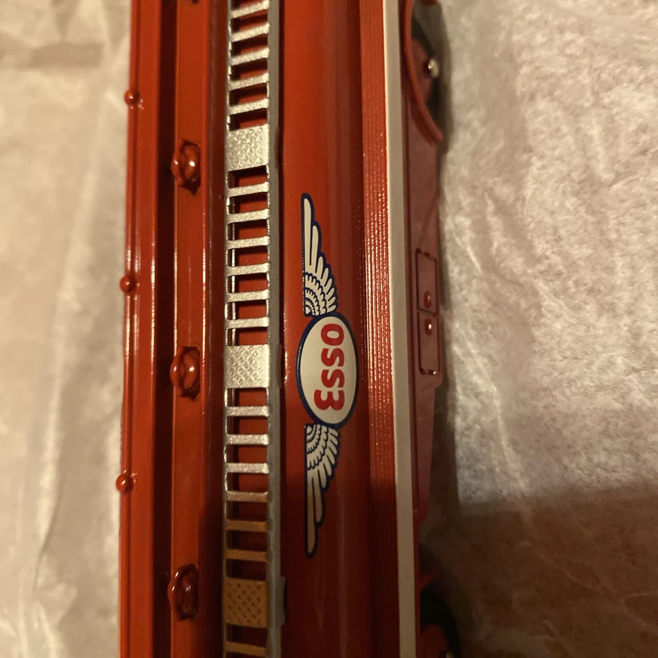 Camion Citerne Panhard ESSO - DINKY TOYS Atlas 32C - 2012 - Neuf Foto 3 de 4