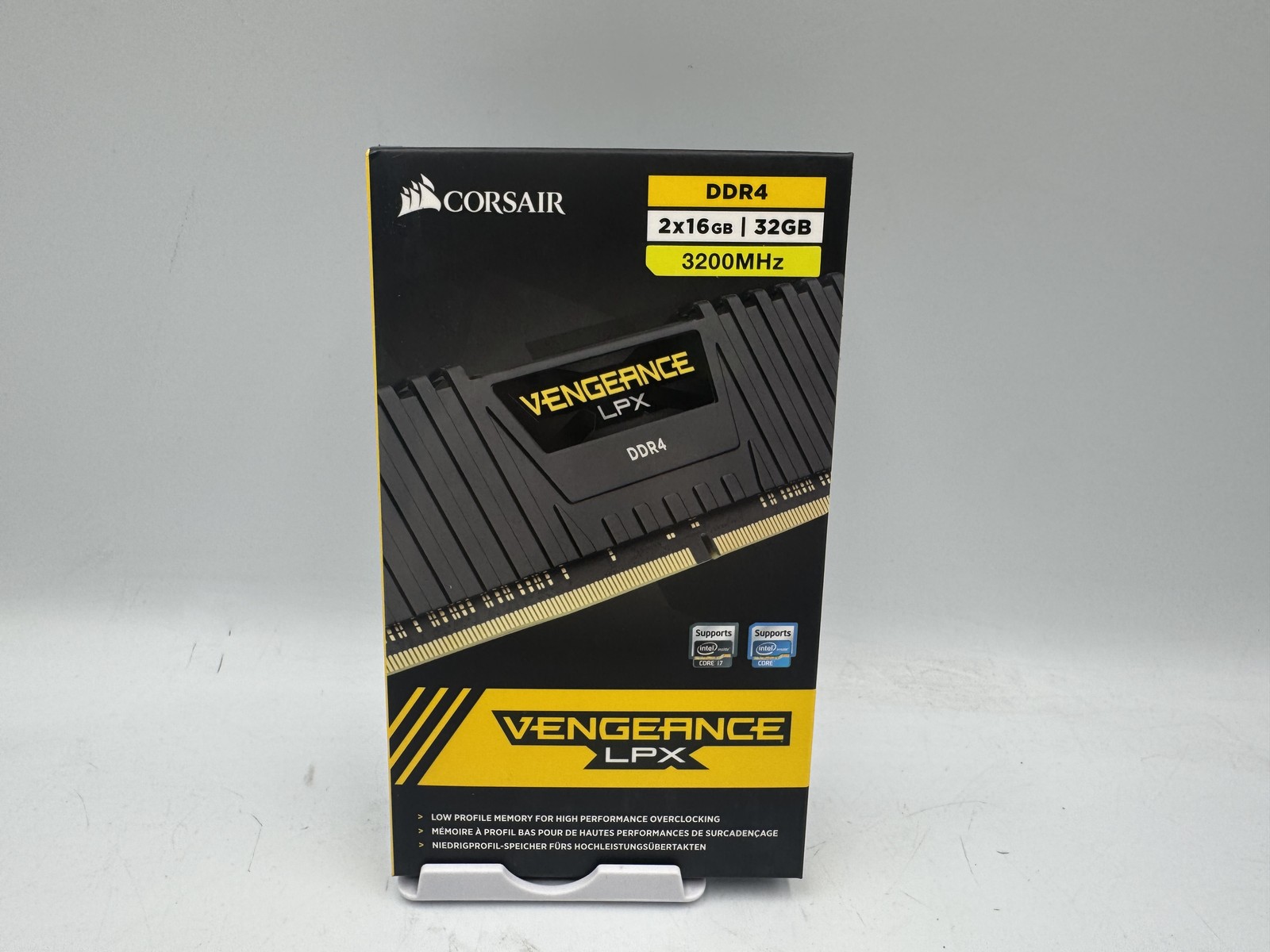 Corsair Vengeance LPX 32GB 2 x 16GB 288-Pin DDR4-3200 CMK32GX4M2E3200C16 New
