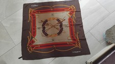 FOULARD CARRE SOIE CAROLINA HERRERA 85CM