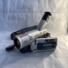 Sony DCR-TRV520 - Digital8 Hi-8 Video8 Camcorder w/ AC adapter - Tested