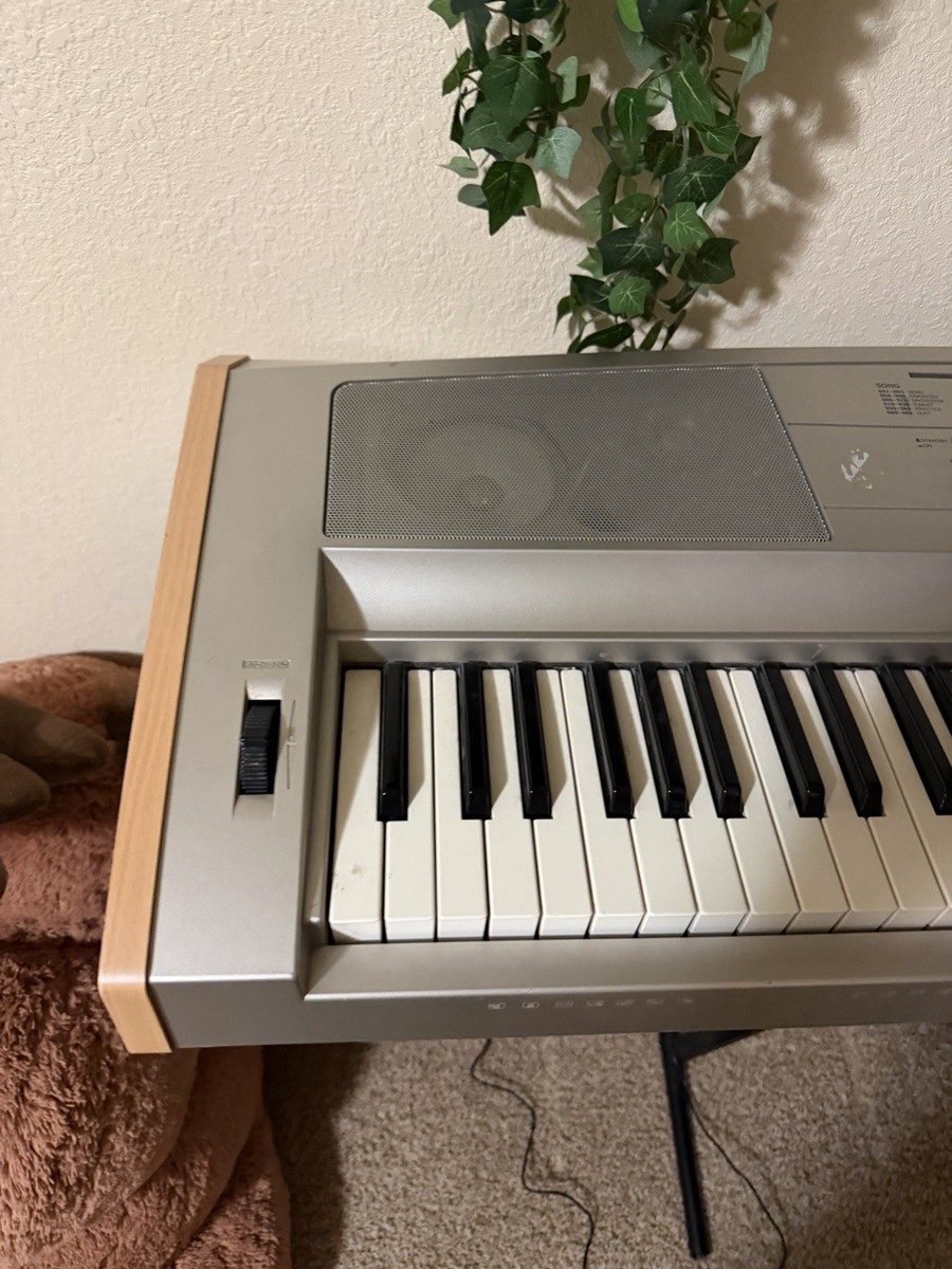 ヤマハ　DGX-505 88鍵　PortableGrand　04年　中古　難有 Yamaha Portable Grand DGX-505 With Bench + AC Adapter | eBay