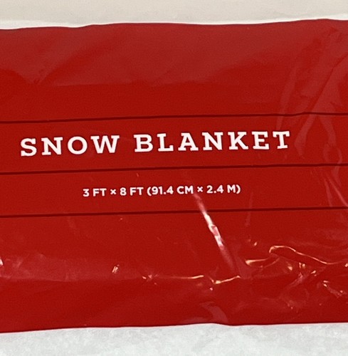 Wondershop White Holiday Christmas Decoration Snow Blanket 3ft. X 8ft. New! - Picture 4 of 5