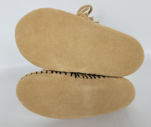 Minnetonka Moccasins 1101 - Infants Braid on Cuff Bootie Tan Suede Leather sz 5 - Picture 7 of 10