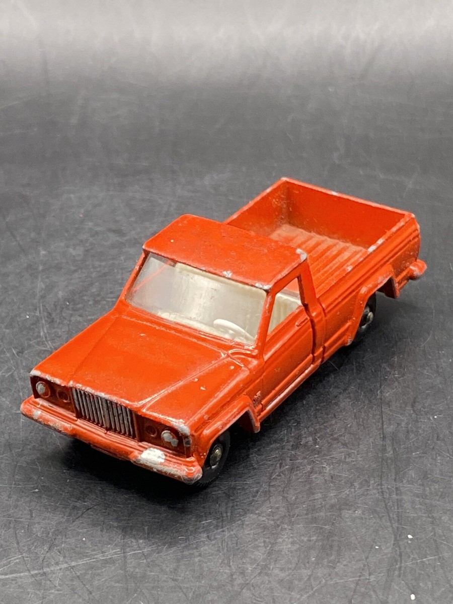 Matchbox Lesney Jeep Gladiator #71 Red w Black Wheels Vintage