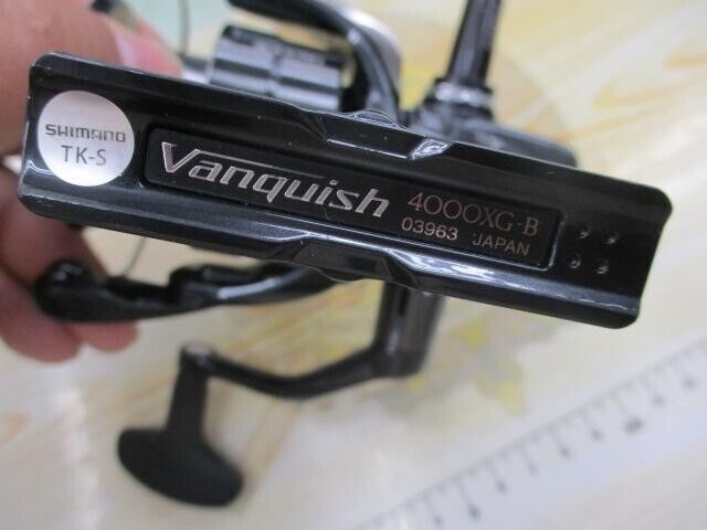 Shimano 19 Vanquish 4000Xg Spinning Reel Used with Box F/S Shimano 19 Vanquish 4000Xg Spinning Reel Used with Box F/S