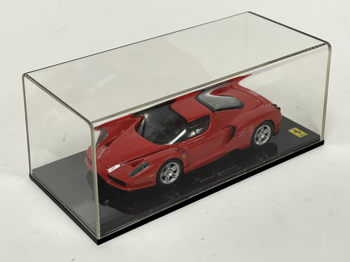 【ジャンク】Ferrari Enzo 1/10イタリアンレッド ジャンク】Ferrari Enzo 1/10イタリアンレッド BBR (ビービー