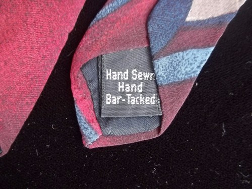 Je Suis Hand Sewn Mens Neck Tie Red & Blue Swirl Design TY09 - Picture 8 of 9