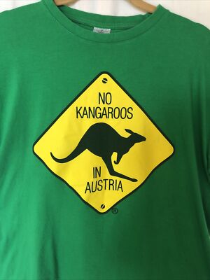 Australia Tourist T-Shirt Funny Green No Kangaroos In Austria Sz