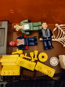 LEGO 4 Juniors: Doc Ock's Cafe Attack (4860) 100% Complete with Manual