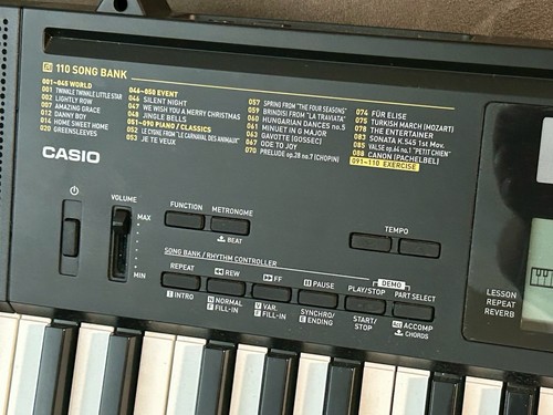 Casio CTK-2400 61-key Portable Piano Keyboard Arranger - Picture 6 of 11