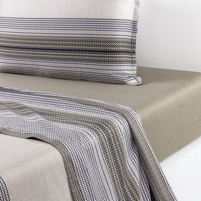 MODERNIST STRIPE FROM HUGO BOSS, ORGANIC COTTON SATEEN 18'' POCKET FITTED SHEET
